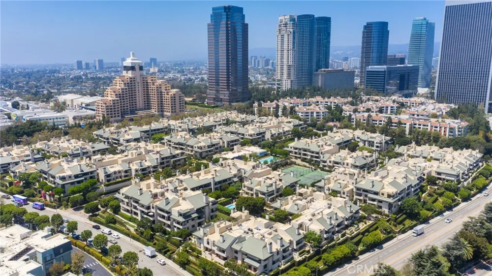 2197 Century Hill Los Angeles, CA 90067