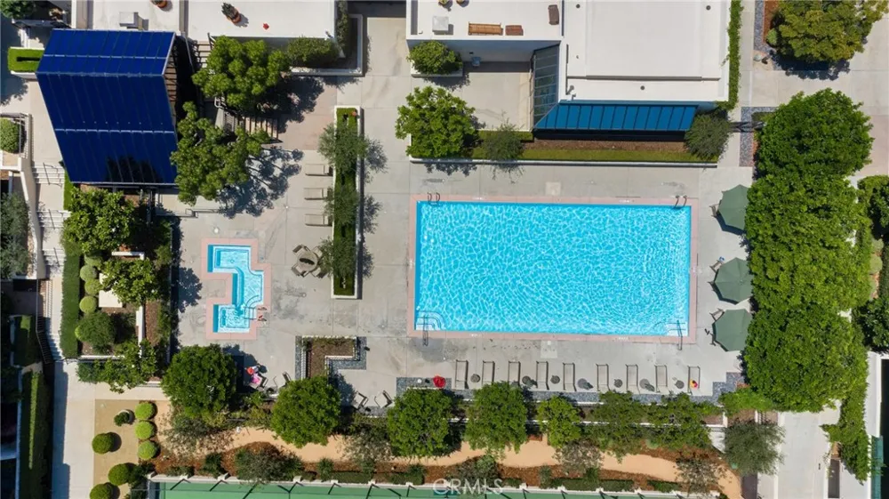 2197 Century Hill Los Angeles, CA 90067