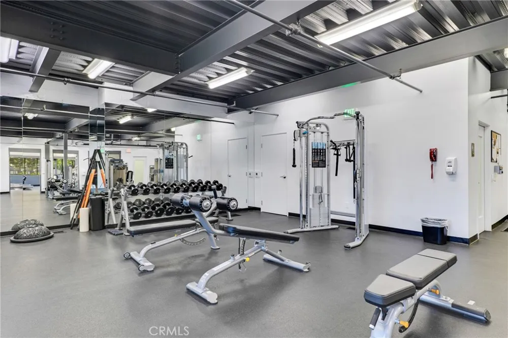 2197 Century Hill Los Angeles, CA 90067