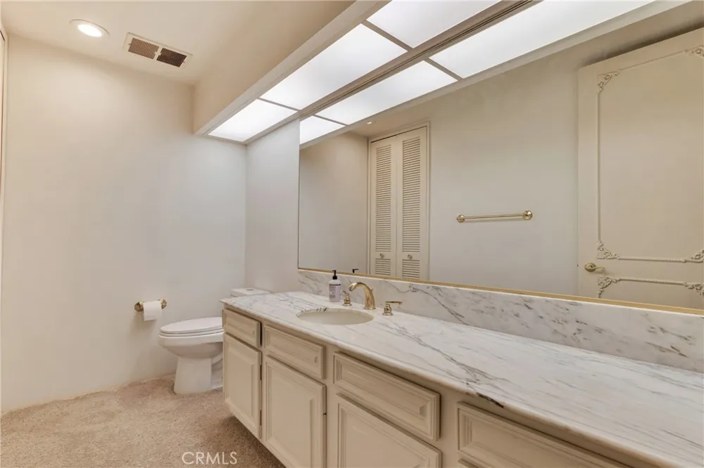 2197 Century Hill Los Angeles, CA 90067
