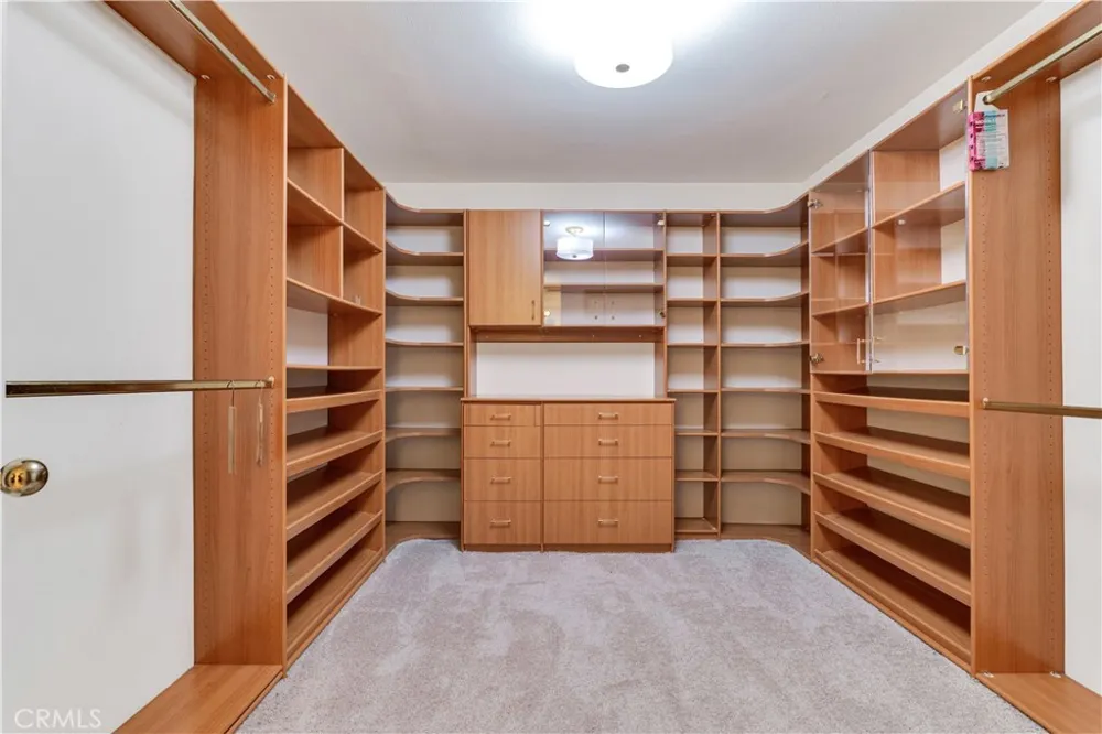 2197 Century Hill Los Angeles, CA 90067