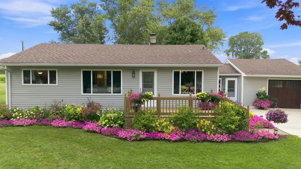 5530 Newport South Road Newport, MI 48166