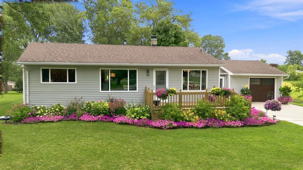 5530 Newport South Road Newport, MI 48166