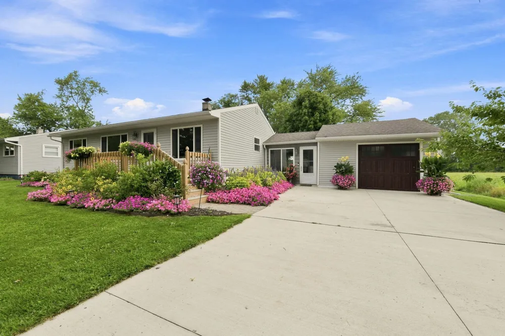 5530 Newport South Road Newport, MI 48166