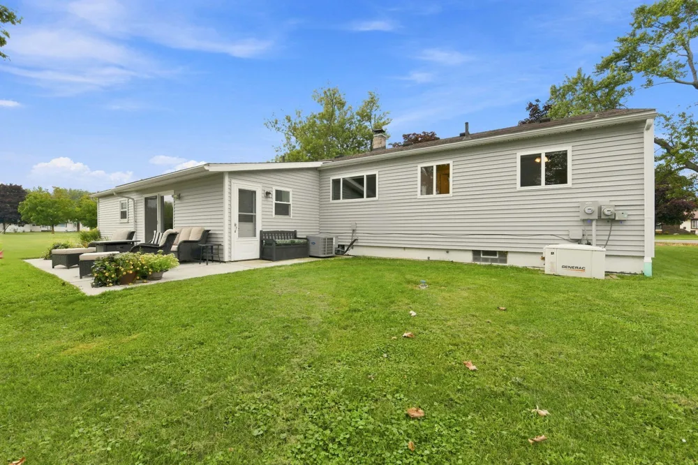 5530 Newport South Road Newport, MI 48166