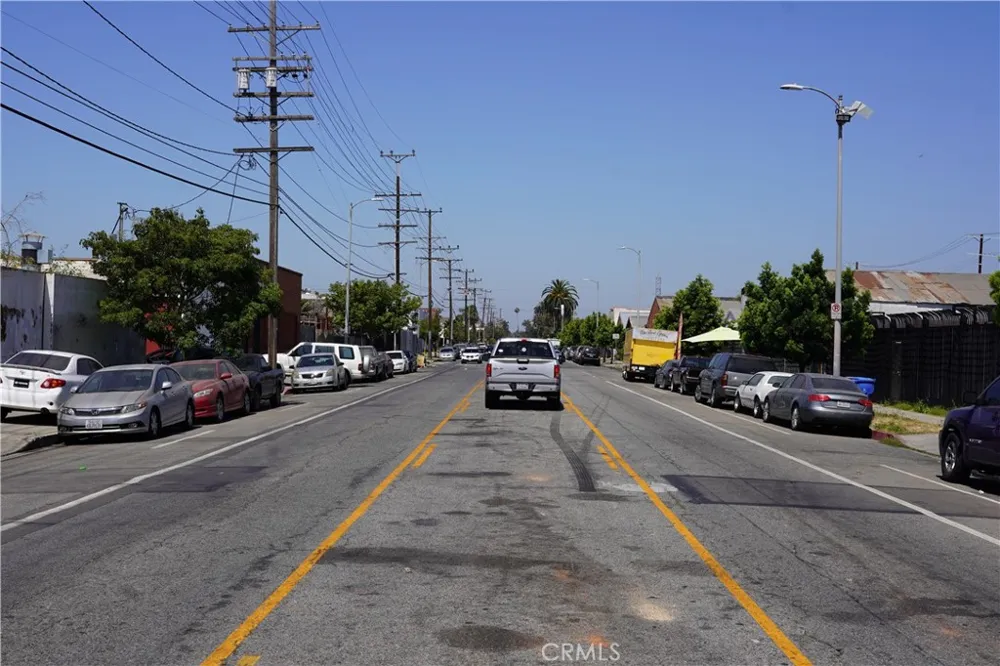 911 E 108th Los Angeles, CA 90059