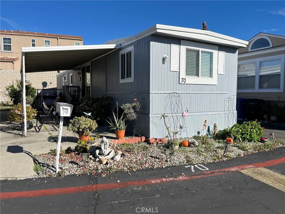 201 E Arrow Highway #70 Glendora, CA 91740
