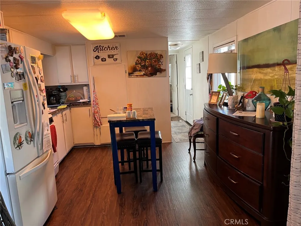 201 E Arrow Highway #70 Glendora, CA 91740