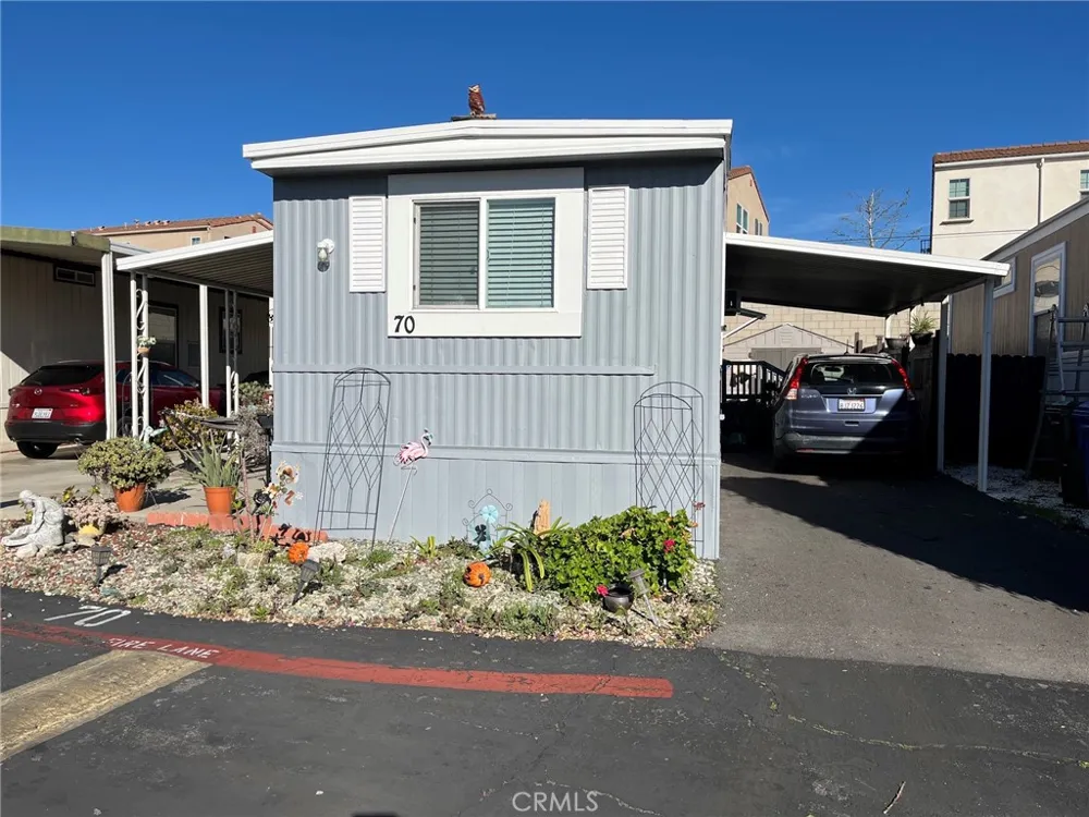 201 E Arrow Highway #70 Glendora, CA 91740