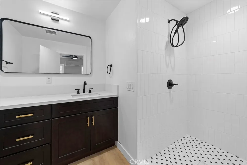 2532 Ganahl Los Angeles, CA 90033