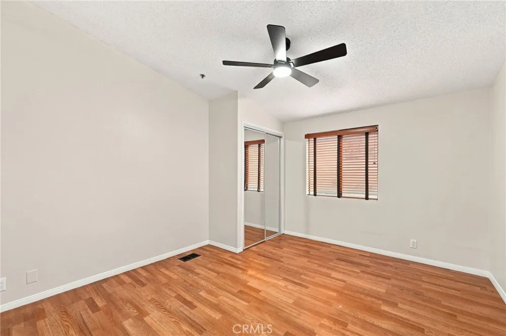 13691 Gavina #625 Sylmar, CA 91342