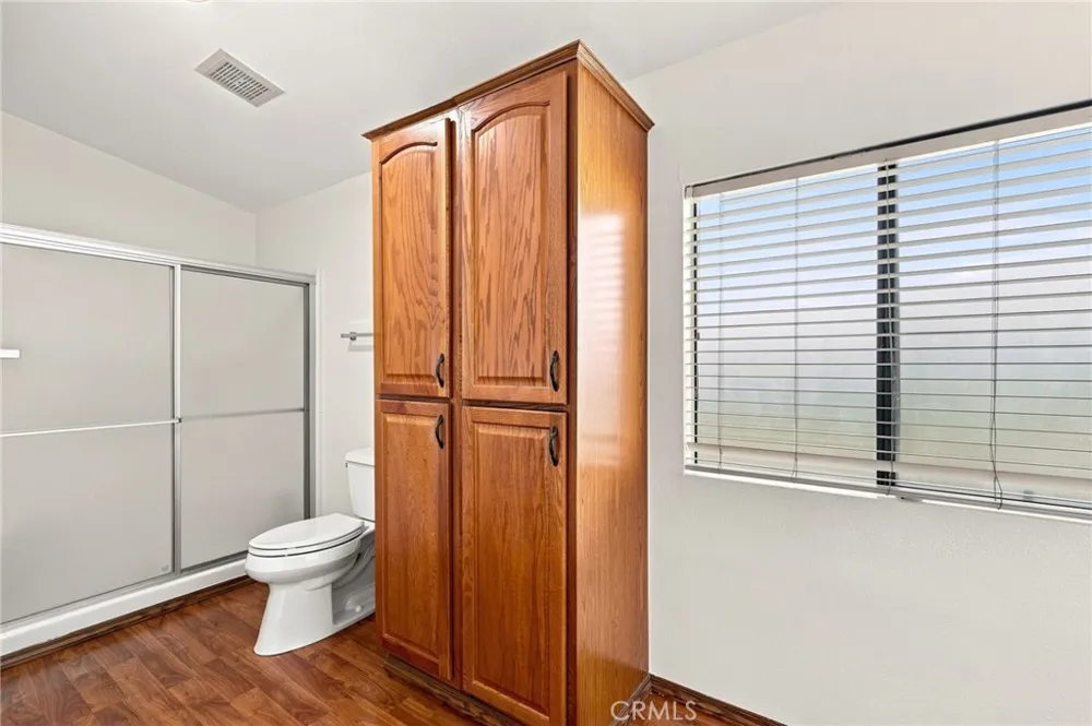 13691 Gavina #625 Sylmar, CA 91342