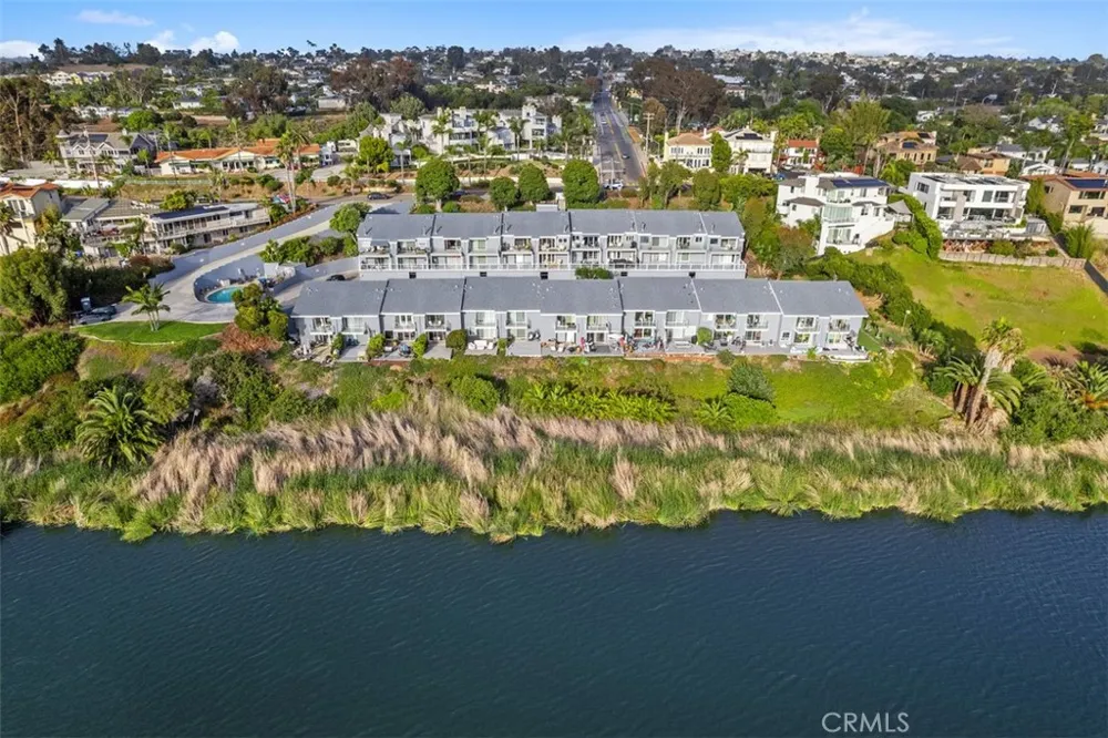 2399 Jefferson #3 Carlsbad, CA 92008