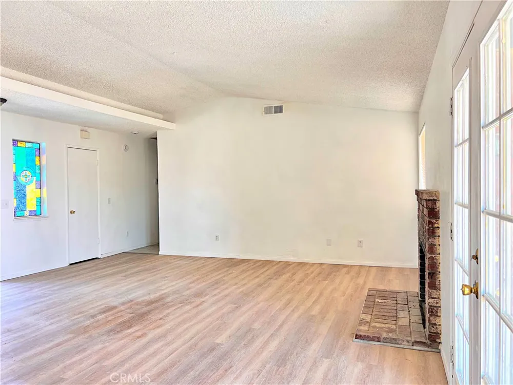 38636 152nd Street E Palmdale, CA 93591