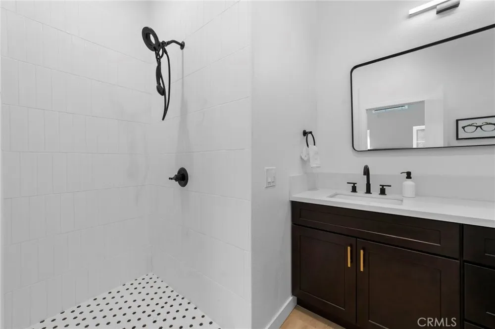 2532 Ganahl Los Angeles, CA 90033