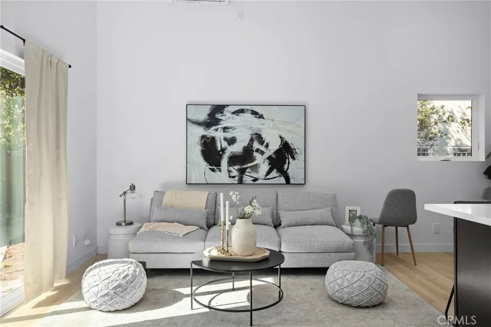 2532 Ganahl Los Angeles, CA 90033