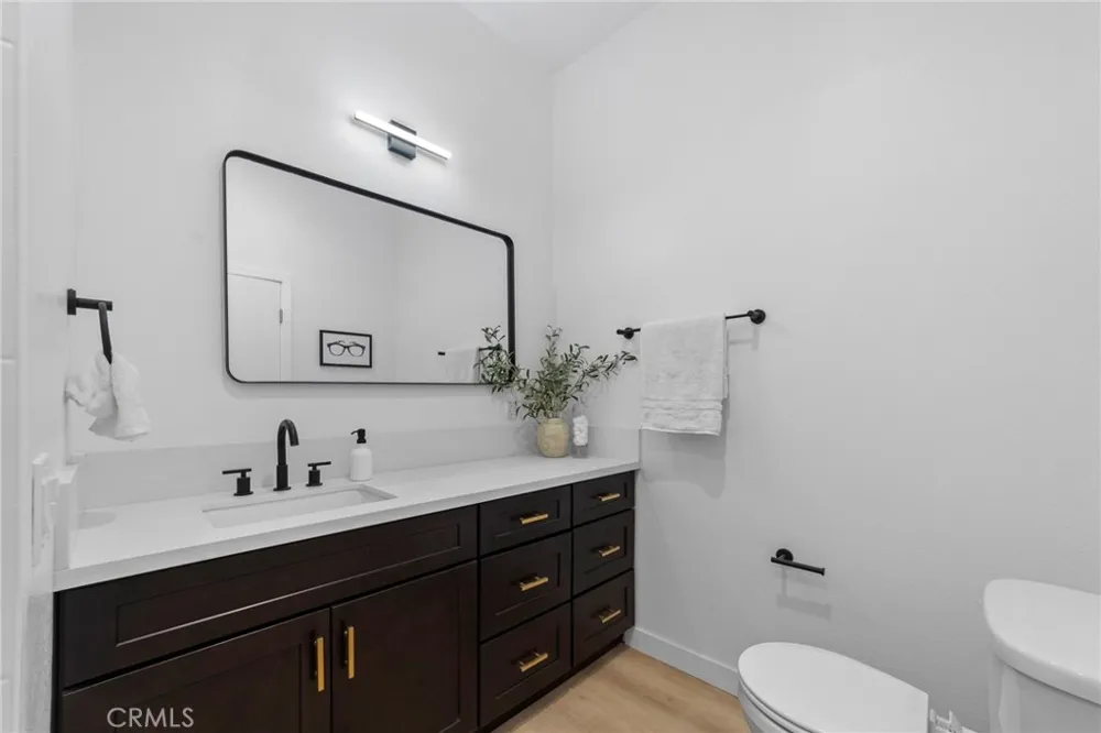 2532 Ganahl Los Angeles, CA 90033