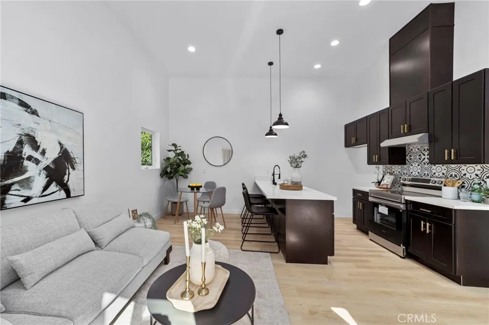 2532 Ganahl Los Angeles, CA 90033