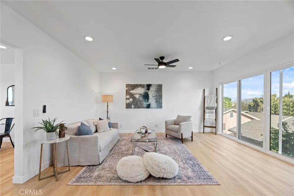 357 Cornwell Los Angeles, CA 90033
