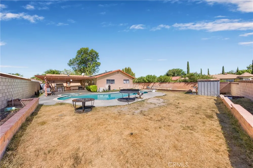 43354 Fanchon Avenue Lancaster, CA 93536