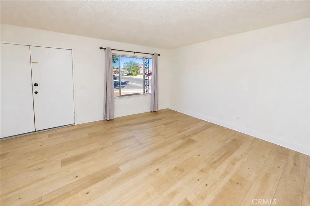 43354 Fanchon Avenue Lancaster, CA 93536