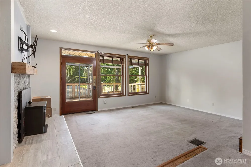 2860 NW North Star Drive Silverdale, WA 98383