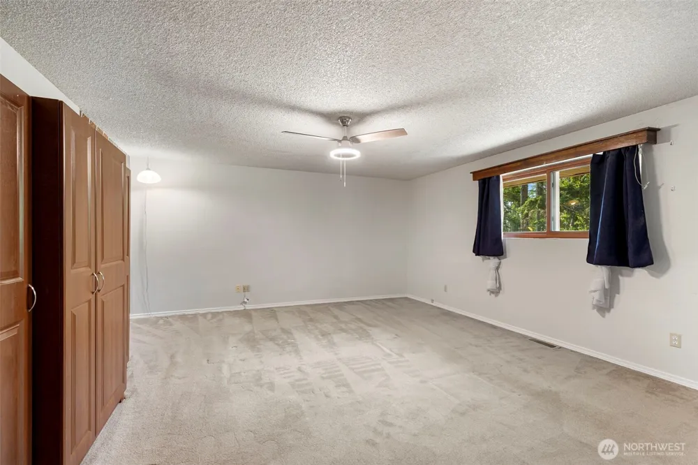 2860 NW North Star Drive Silverdale, WA 98383