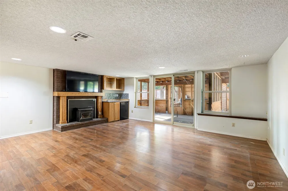 2860 NW North Star Drive Silverdale, WA 98383
