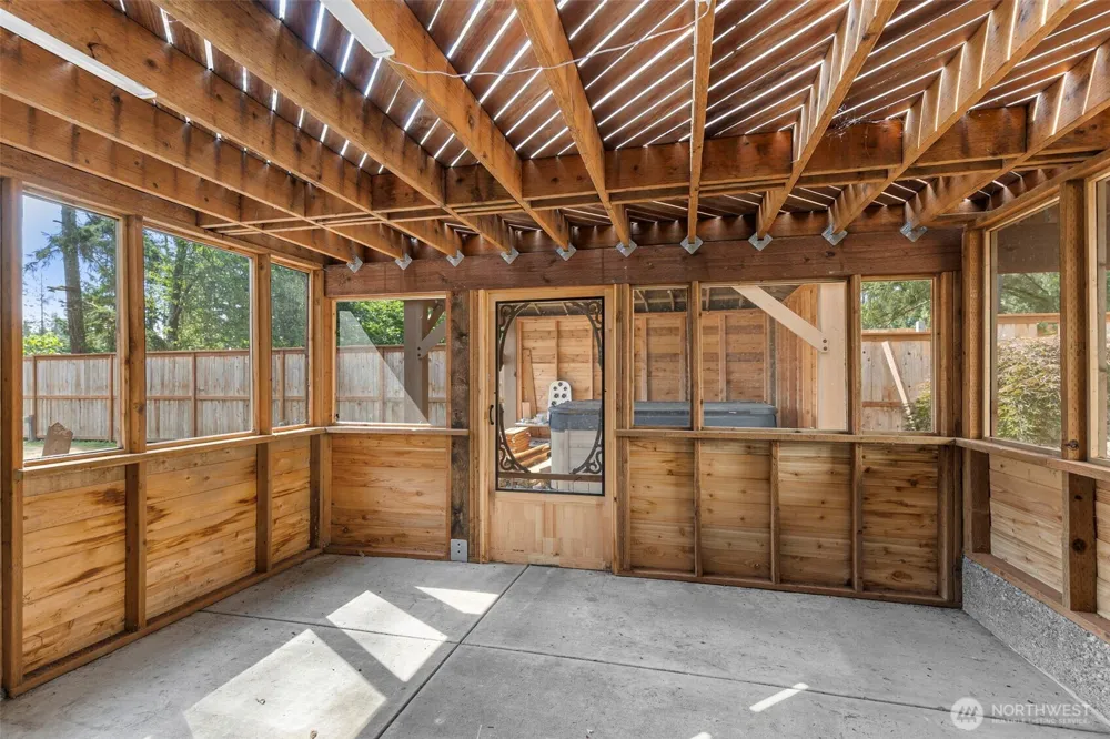 2860 NW North Star Drive Silverdale, WA 98383