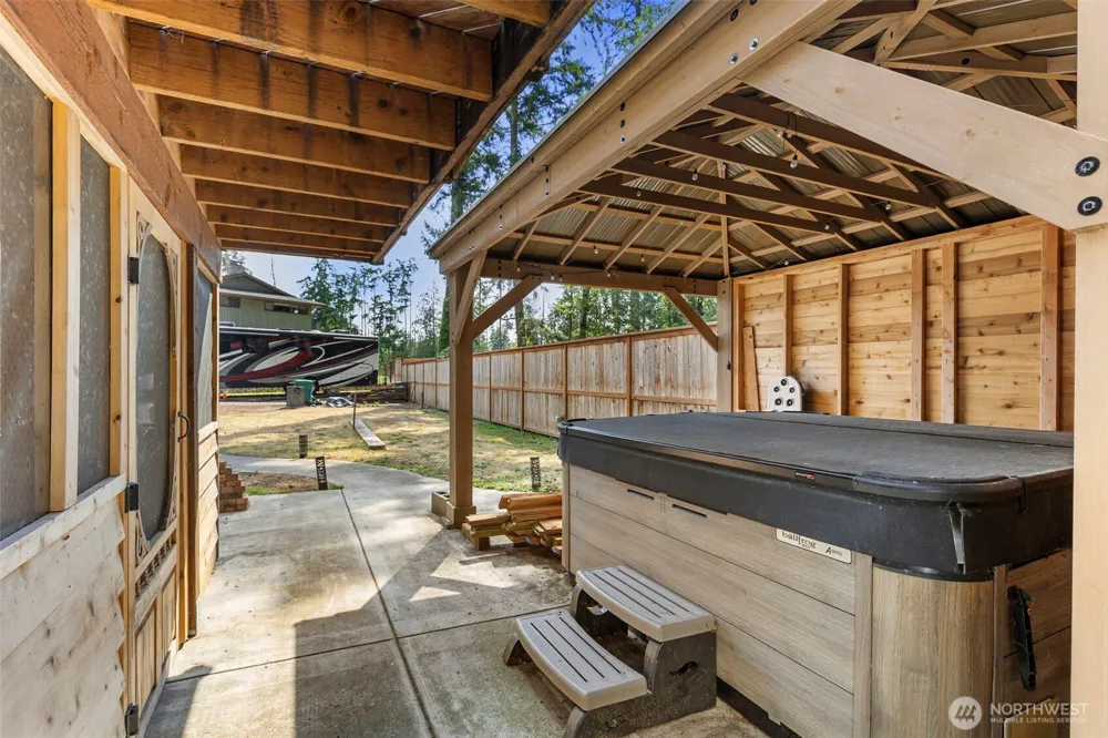 2860 NW North Star Drive Silverdale, WA 98383