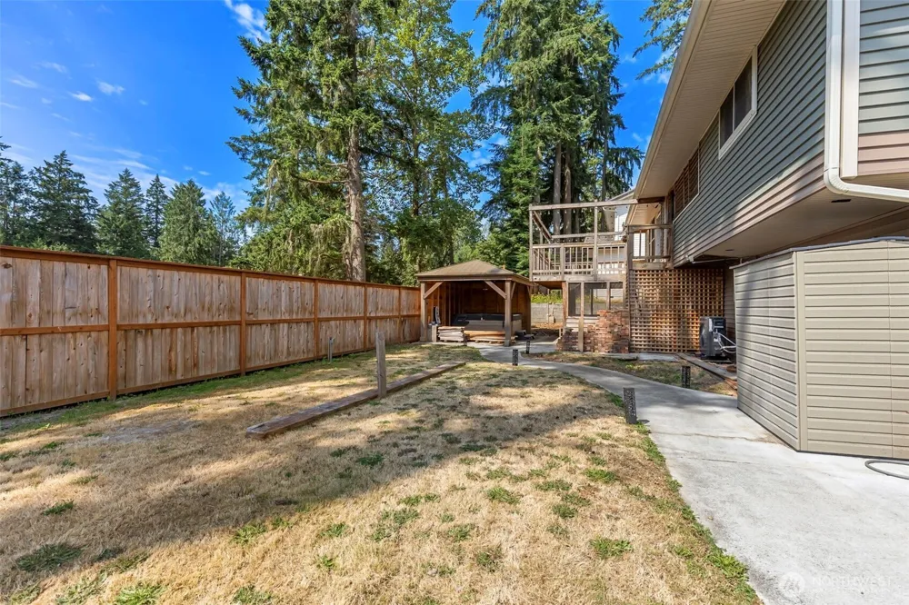 2860 NW North Star Drive Silverdale, WA 98383