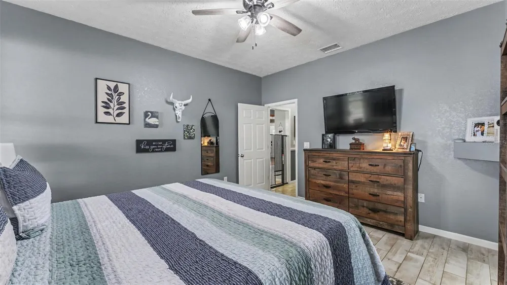 1065 HIDDEN DRIVE Lakeland, FL 33809