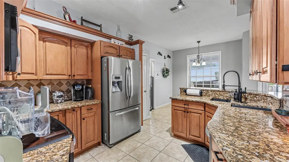 1065 HIDDEN DRIVE Lakeland, FL 33809