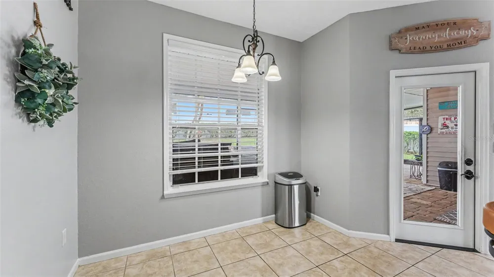 1065 HIDDEN DRIVE Lakeland, FL 33809