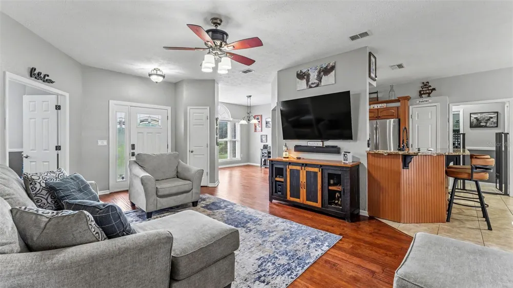 1065 HIDDEN DRIVE Lakeland, FL 33809
