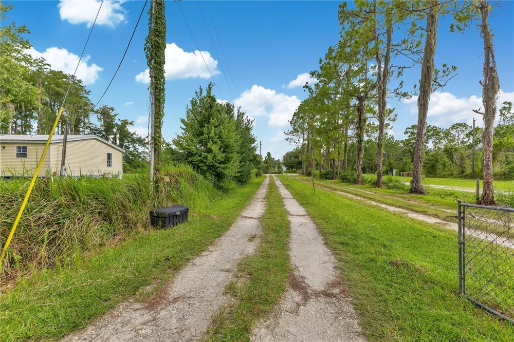 5879 LEON TYSON ROAD St Cloud, FL 34771