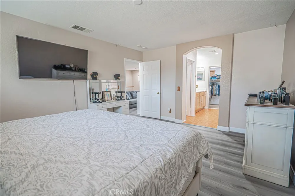 45313 Robinson Drive Lancaster, CA 93535