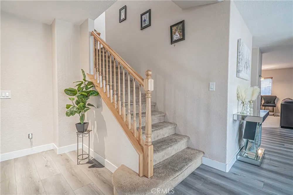 45313 Robinson Drive Lancaster, CA 93535