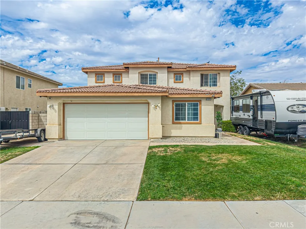45313 Robinson Drive Lancaster, CA 93535