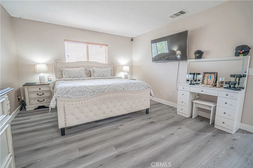 45313 Robinson Drive Lancaster, CA 93535