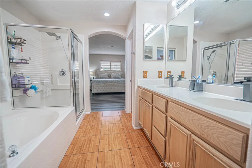 45313 Robinson Drive Lancaster, CA 93535