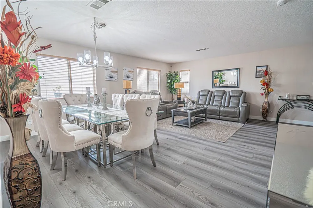 45313 Robinson Drive Lancaster, CA 93535