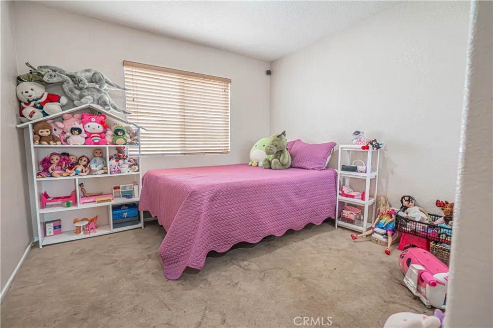 45313 Robinson Drive Lancaster, CA 93535