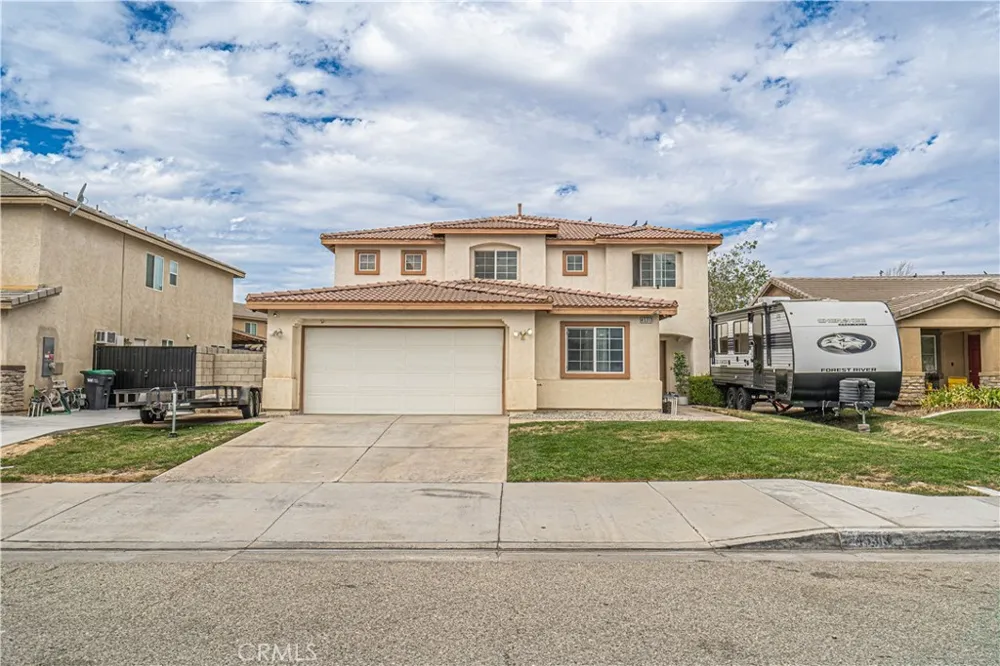 45313 Robinson Drive Lancaster, CA 93535