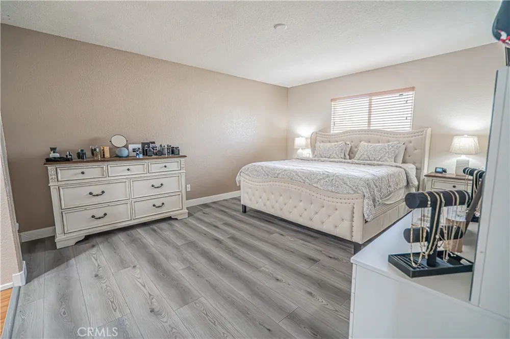 45313 Robinson Drive Lancaster, CA 93535