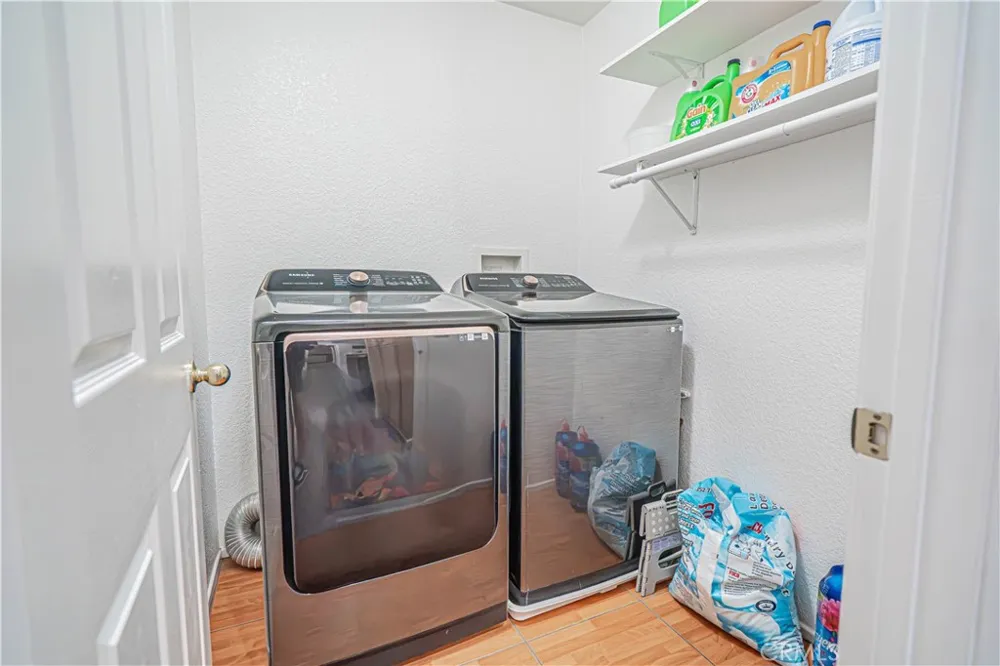 45313 Robinson Drive Lancaster, CA 93535