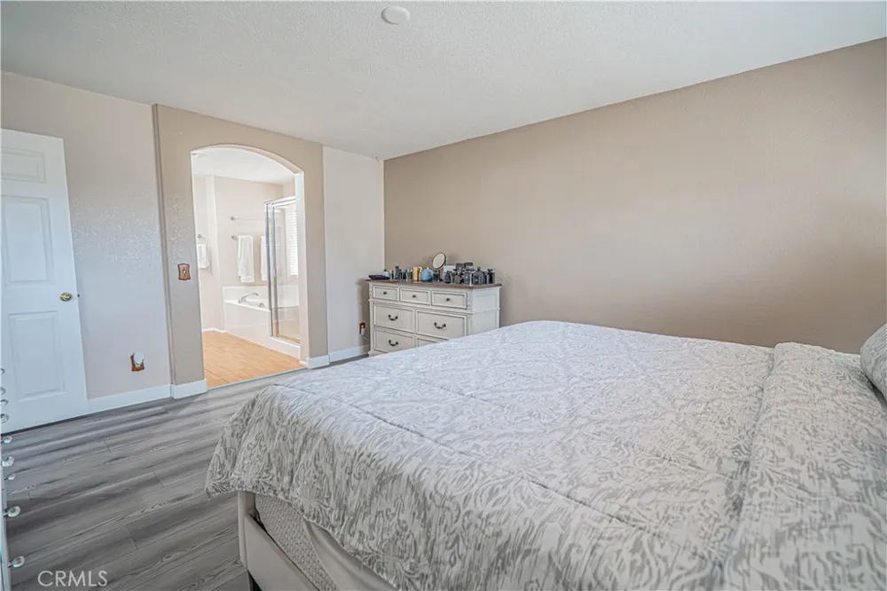 45313 Robinson Drive Lancaster, CA 93535