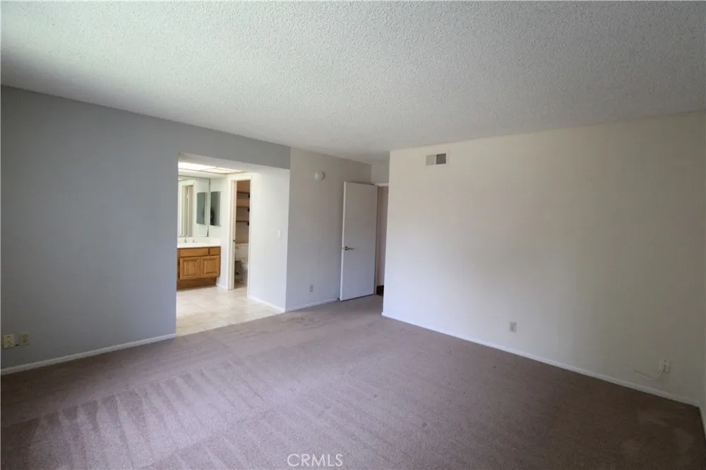 771 Cypress Newbury Park, CA 91320