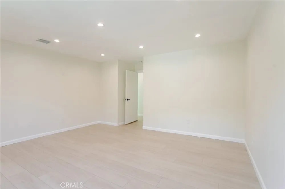 10787 Las Lunitas Avenue Tujunga, CA 91042