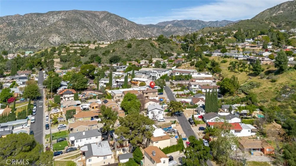 10787 Las Lunitas Avenue Tujunga, CA 91042